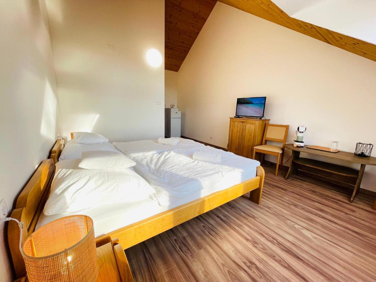 Fisher'S Deluxe Apartments Balatonfüred Zewnętrze zdjęcie